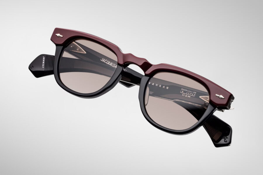 Wahkan_Bordeaux_Detail-1_Cropped